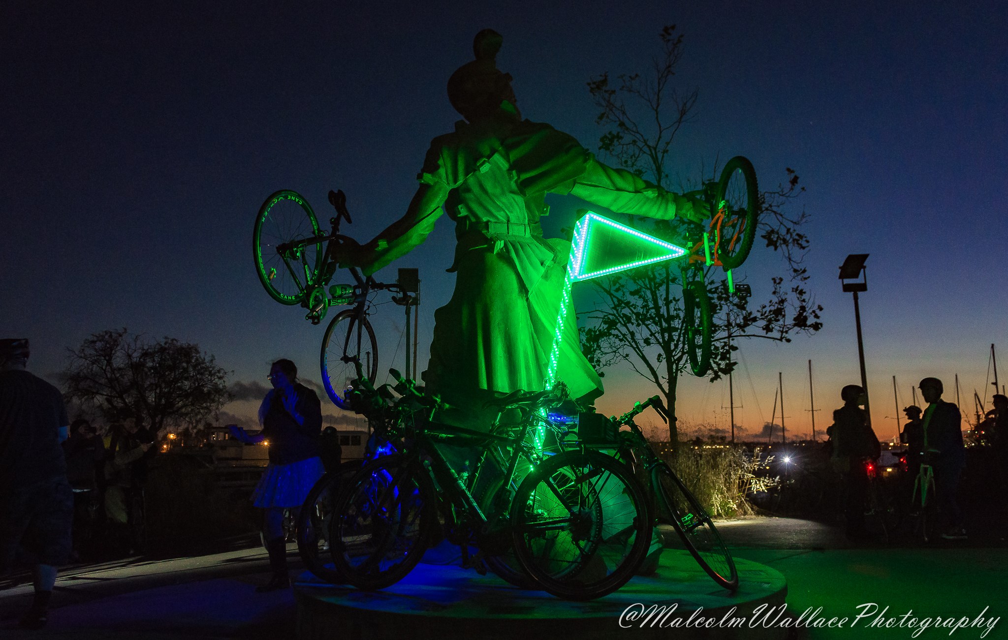 East Bay Bike Party: Urbanist Homecoming Dance